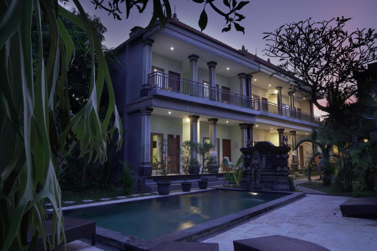 Astana House Hotel Ubud  Exterior photo