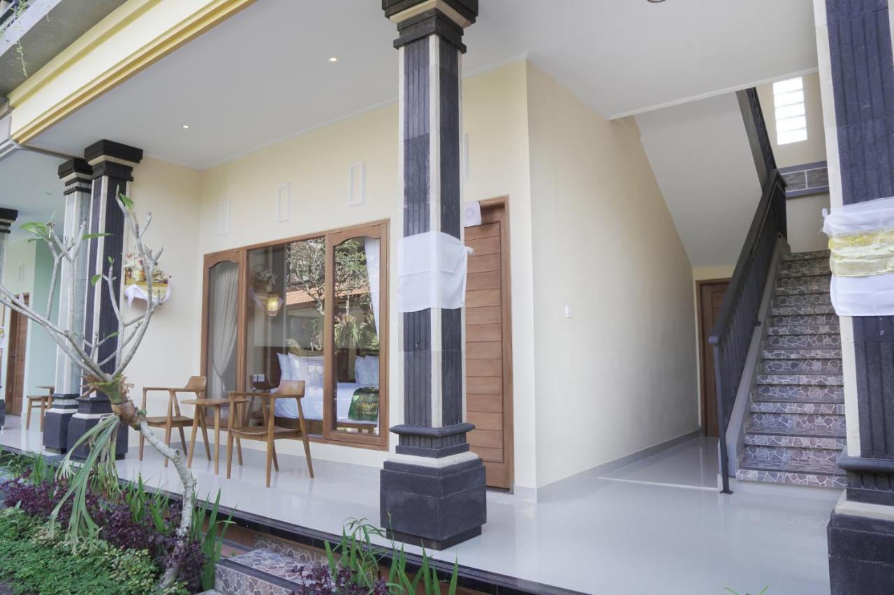 Astana House Hotel Ubud  Exterior photo