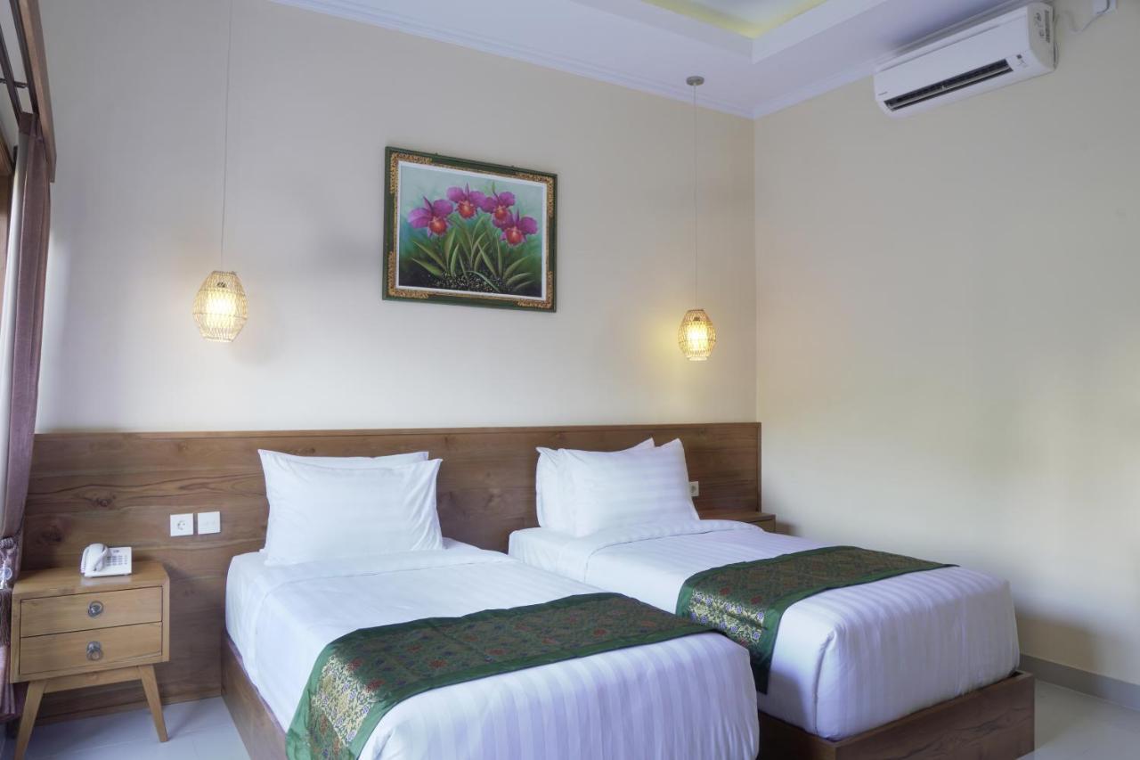 Astana House Hotel Ubud  Exterior photo